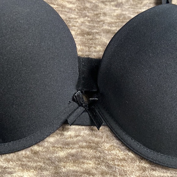 💚2 for $25 NWOT Rene Rofe bra. Classic black. Smoothing & lightly padded - Picture 2 of 7